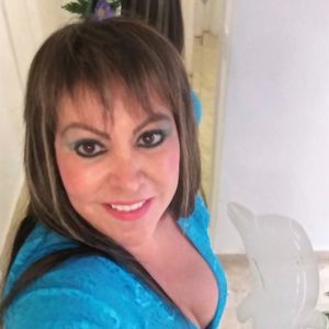 Meet your Posher, Ileana